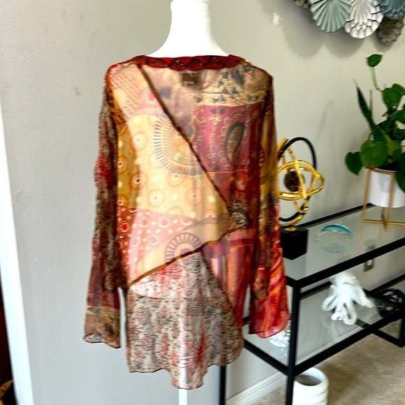 Chico’s NEW Silk long sleeve Sheer Tunic,V-neck embroidered neckline, Sz1, Sz S - Picture 2 of 15